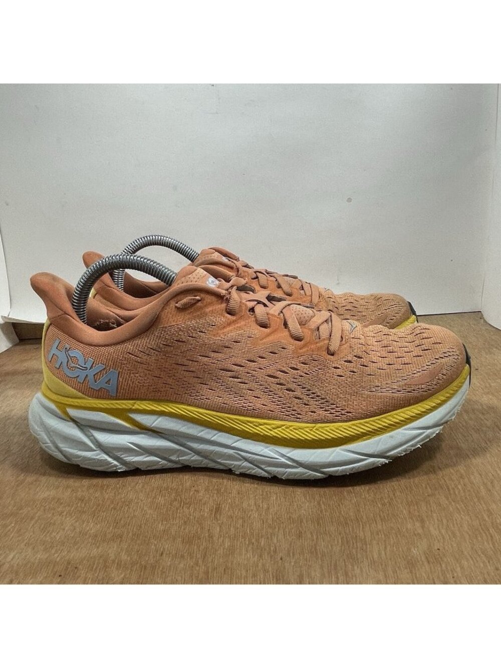 Hoka One One Clifton 8 Women Size 9 B Orange Running Shoes Sneakers